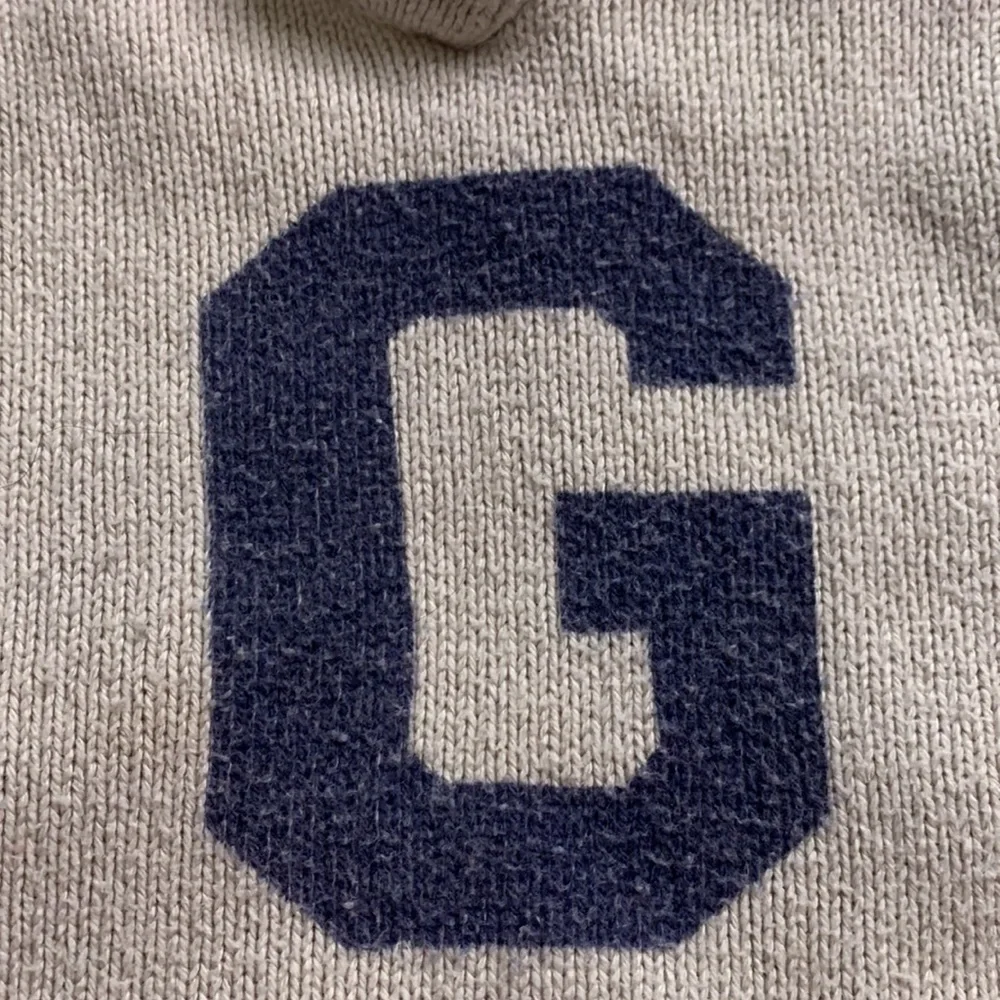 The Gap Academia pullover sweater toddler boy 4